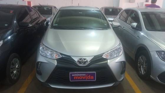 TOYOTA YARIS 1.5 16V FLEX SEDAN XL MULTIDRIVE TOYOTA YARIS 1.5 16V FLEX SEDAN XL MULTIDRIVE